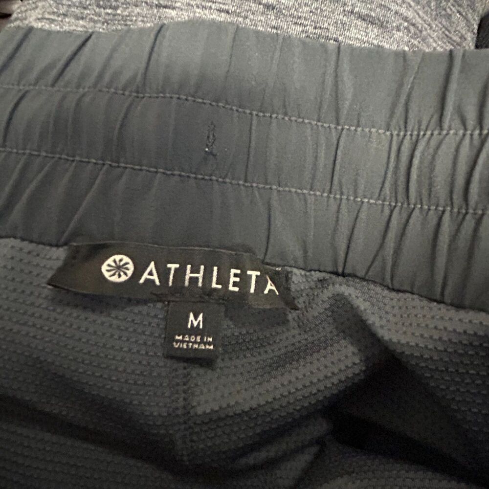 Athleta Excursion Heathered Gray Drawstring Activ… - image 5